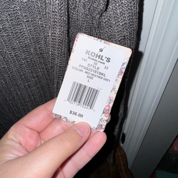 Kohl's Gray Crew Neck Sweater - Picture 2 of 4